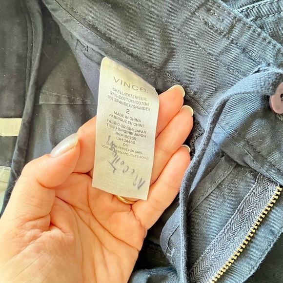 Vince Women's Cropped Black Pants. Size 2. - Picture 2 of 5